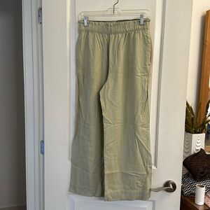Medium Linen wide flare - green tan color